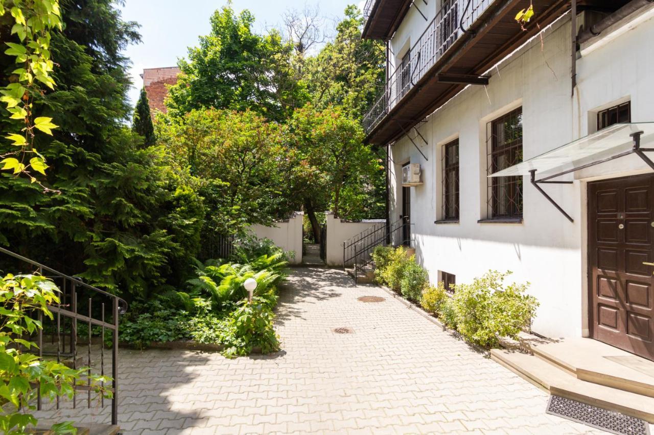 Апартаменты Pearl Loft In The Center Of Краков Экстерьер фото