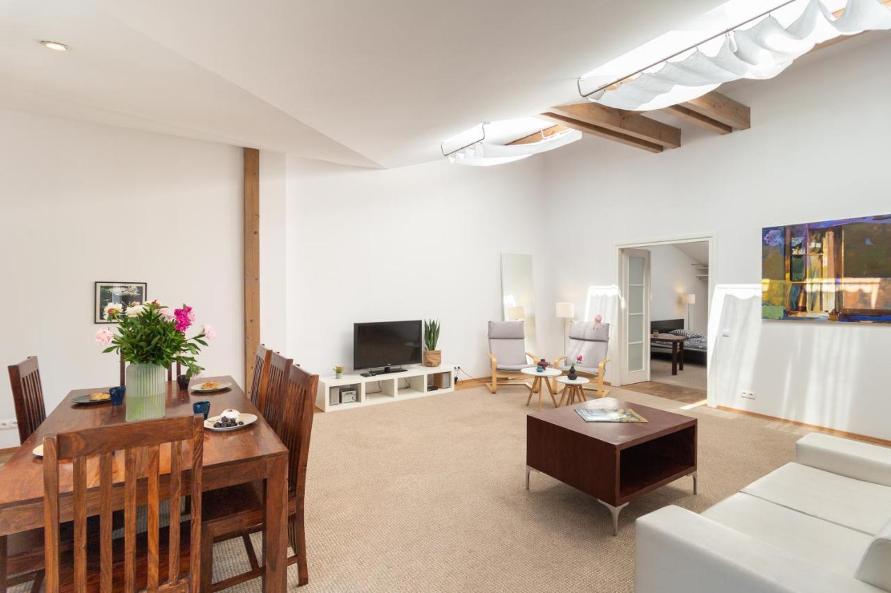 Апартаменты Pearl Loft In The Center Of Краков Экстерьер фото